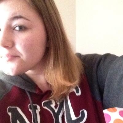 Profile Picture of Jessica McCully (@Jessica_McCully) on Twitter