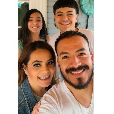 Profile Picture of Ivaan.Rioux (@ChrisRios107) on Twitter