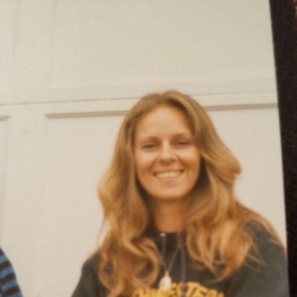 Profile Picture of Sherry Jipp (@sherryjipp) on Poshmark
