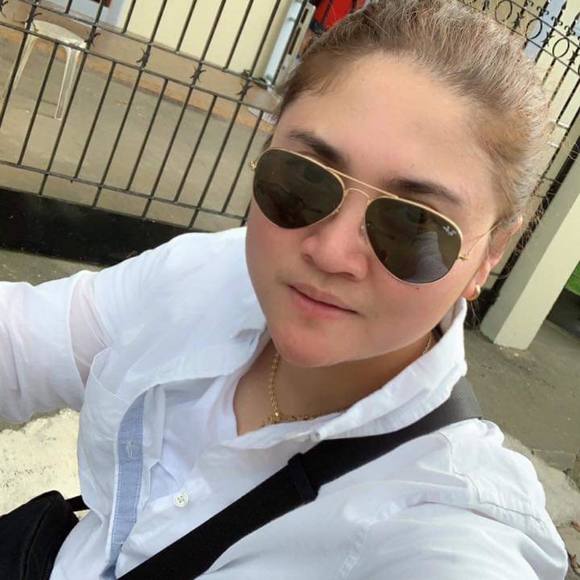 Profile Picture of Kheycee Canuel (@kheyceecanuel) on Poshmark