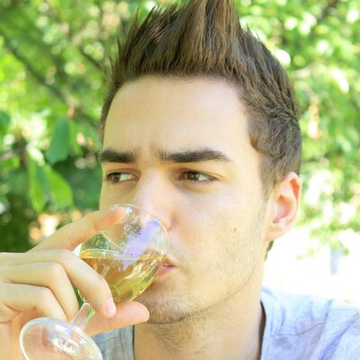 Profile Picture of David Feher (@feherfy) on Twitter