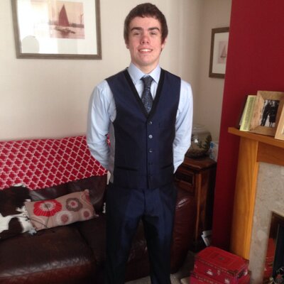 Profile Picture of Joe Warcup (@JoeWarcupInHull) on Twitter