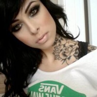 Profile Picture of Tanya Baker (@tanyabaker23) on Twitter