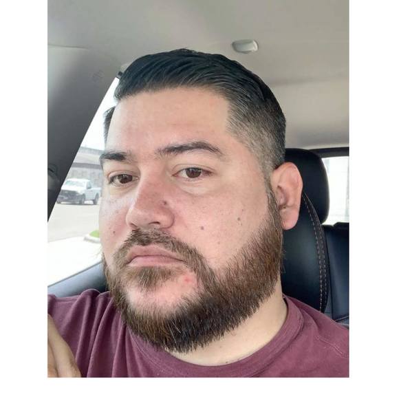 Profile Picture of James Gonzalez (@jamesgonzale473) on Poshmark