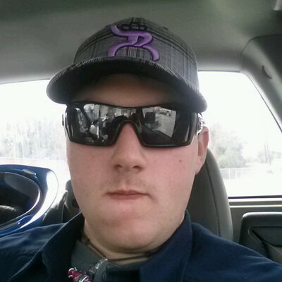 Profile Picture of HopelesslyHopefull (@RobertSavant) on Twitter