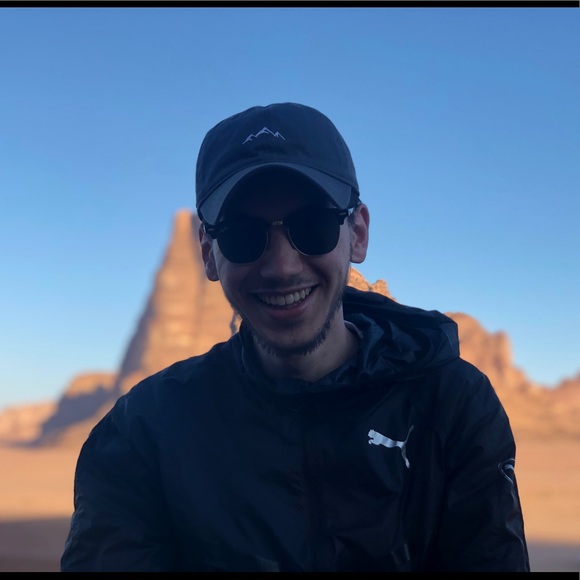 Profile Picture of Emilio Escobedo (@escobedoex) on Poshmark