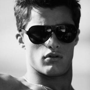 Profile Picture of Oliver De Castro (@101871519) on Myspace