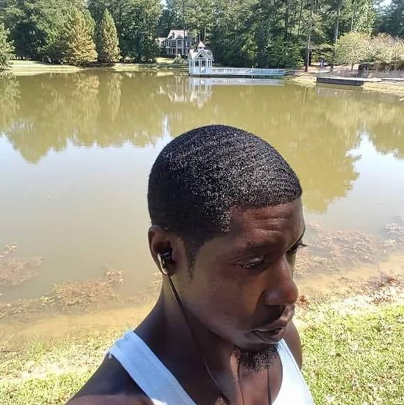 Devontay Denson - Poshmark Profile Picture of Devontay Denson (@devontaydenson) on Poshmark