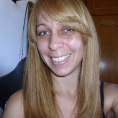 Profile Picture of Vanessa Barcelos (@vanessabarc) on Twitter