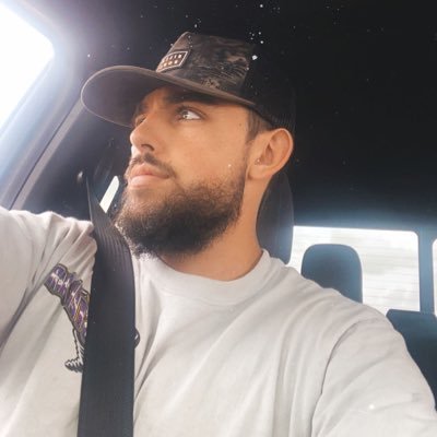Profile Picture of TJ (@TJCampbell_) on Twitter