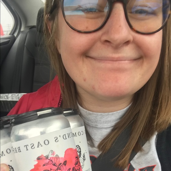 Rachel Elphick - Poshmark Profile Picture of Rachel Elphick (@rachelelphick97) on Poshmark