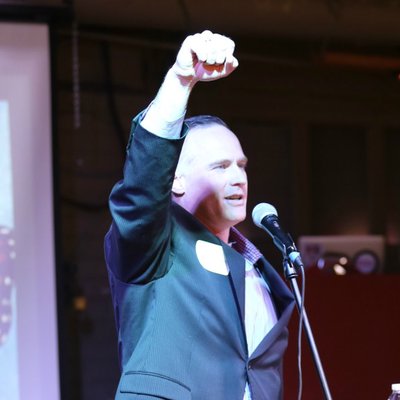 Profile Picture of Julien Ross (@ross_julien) on Twitter