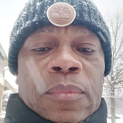 Profile Picture of carltonduring (@carltding) on Tiktok