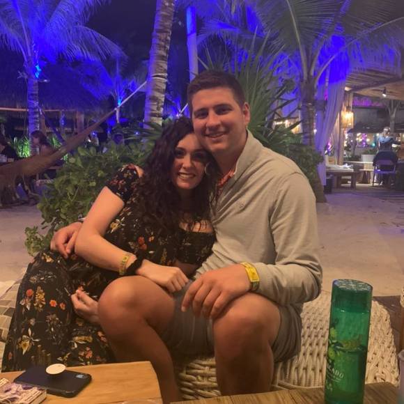 Profile Picture of Joey Schuman (@schu26) on Poshmark