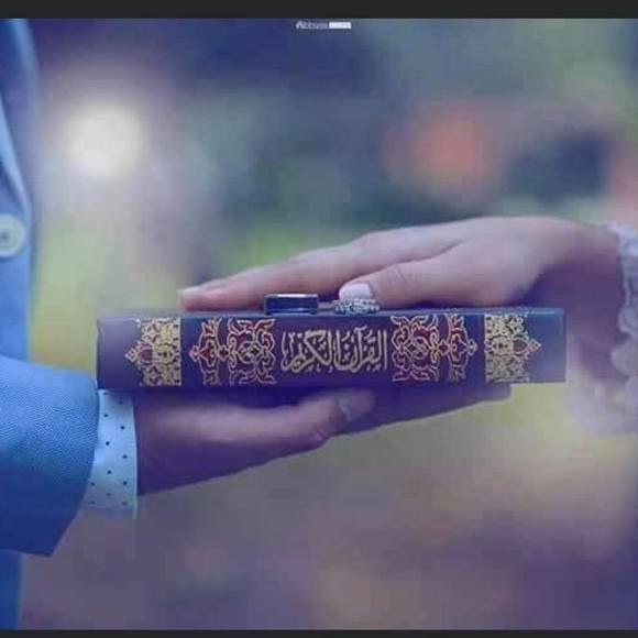 Karima Belkaid - Poshmark Profile Picture of Karima Belkaid (@karimabelkaid) on Poshmark