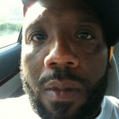 Profile Picture of Howard Upshaw Jr. (@beeasyhowie) on Twitter