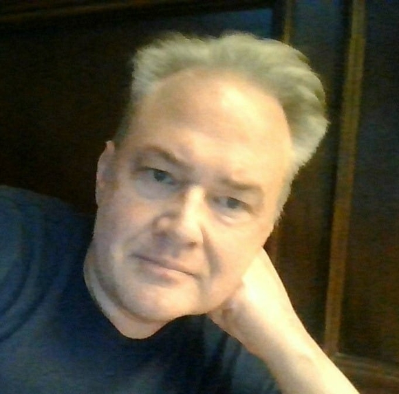 Profile Picture of Joseph Zrowka (@jzrowka) on Poshmark