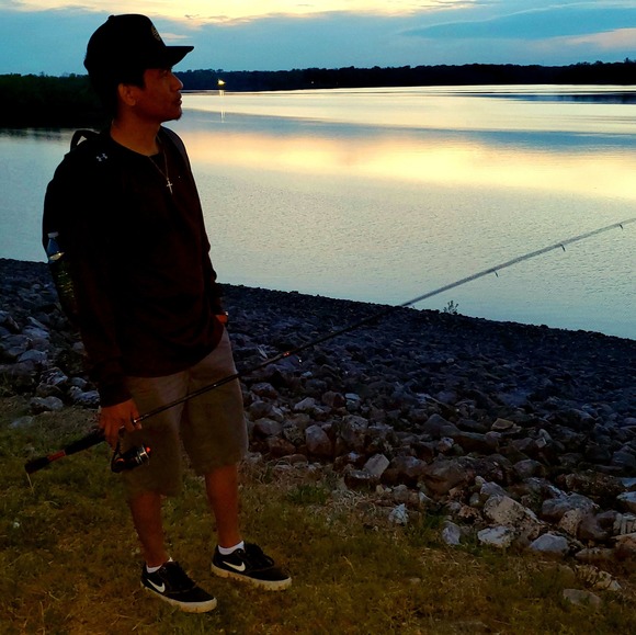 Profile Picture of Erp Yaj (@erpyaj33) on Poshmark