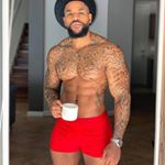 Profile Picture of Stevenbook (@steven_book33) on Instagram