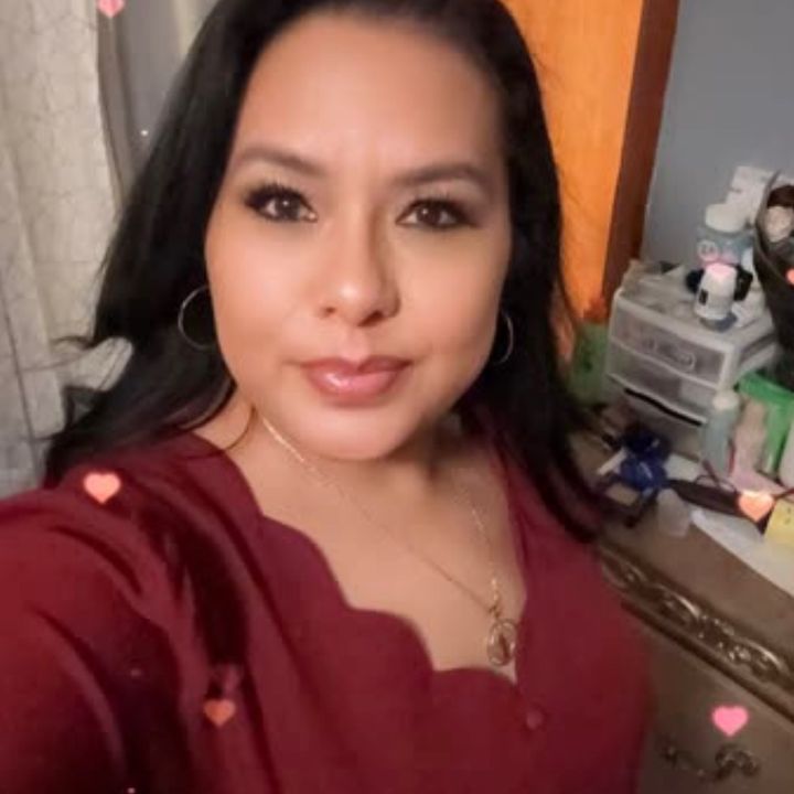 Profile Picture of lupe (@lupeandrade08) on Tiktok