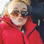 Profile Picture of Chloe MacDonald (@chloemacd0nald) on Instagram