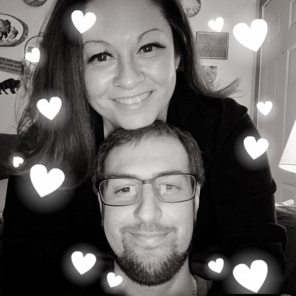 Jen Huegel - Poshmark Profile Picture of Jen Huegel (@ms_j577) on Poshmark