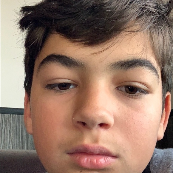 Profile Picture of Jen Schwinge (@jennybennylenny) on Poshmark