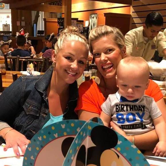 Profile Picture of Stacie Frederick (@stacgx) on Poshmark