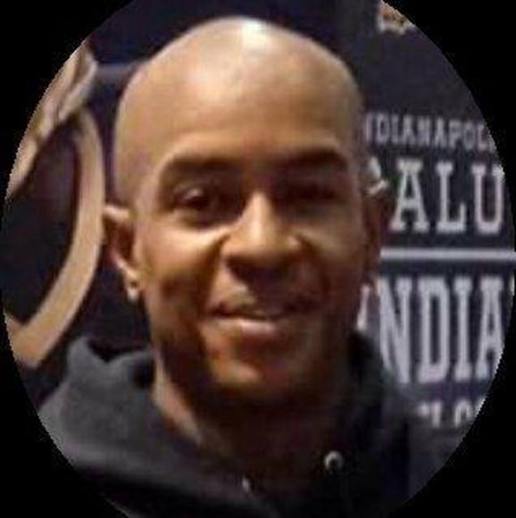 Profile Picture of Robert Metcalfe (@robertmetcalfe) on Poshmark