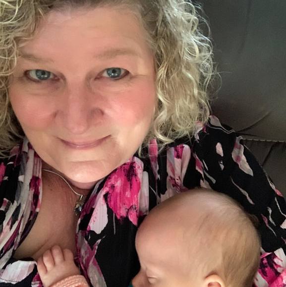 Lauren Hanberry - Poshmark Profile Picture of Lauren Hanberry (@lhanberry1959) on Poshmark