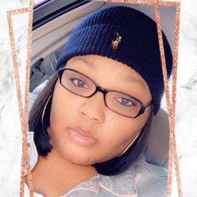 Profile Photo of  ♥Tyeisha Dennis ♥ (@LovinMyHunni) on Twitter