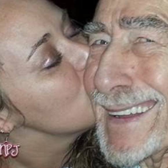 Profile Picture of Chrissy Palmer (@cmcclester78) on Poshmark