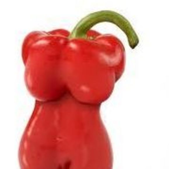 Profile Picture of Lashanda Peppers (@lashandapeppers) on Poshmark