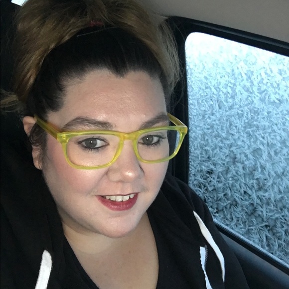 Profile Picture of Brianne Studley (@bfunk8892) on Poshmark