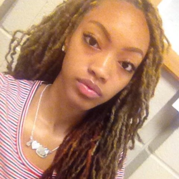 Profile Picture of Jasmine Mccraven (@asianjazzylo) on Poshmark