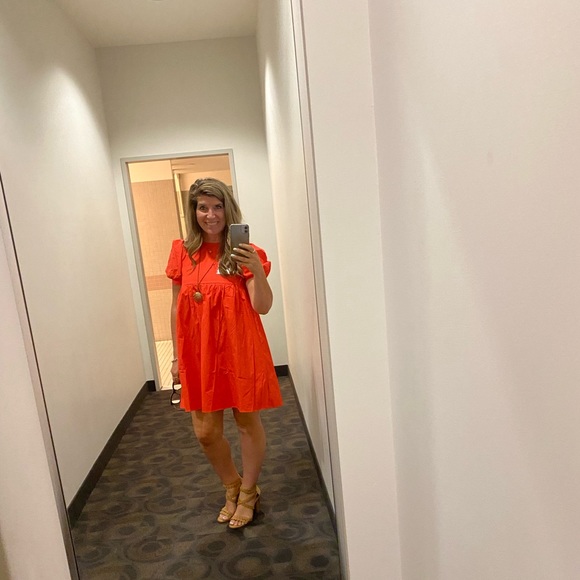 Profile Picture of Wendy Coursolle (@wendydarling44) on Poshmark