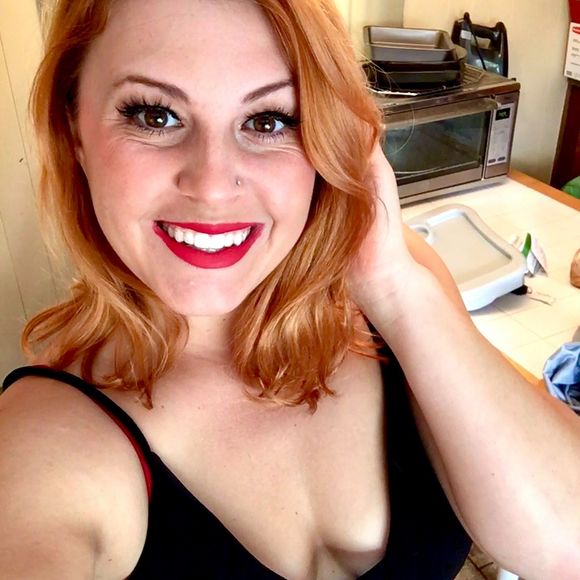 Profile Picture of Isabelle Kennedy (@ikennedy93) on Poshmark