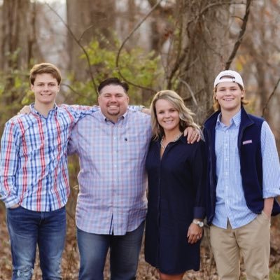 Profile Picture of Crystal Robertson Twitter