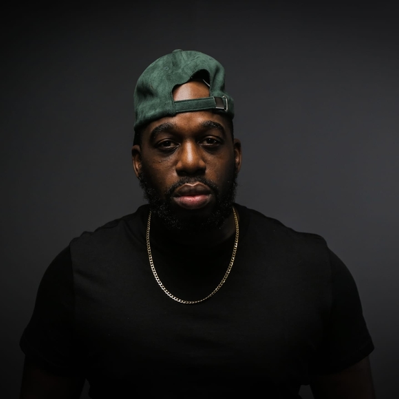 Profile Picture of Andrae Verdé (@dreblack03) on Poshmark