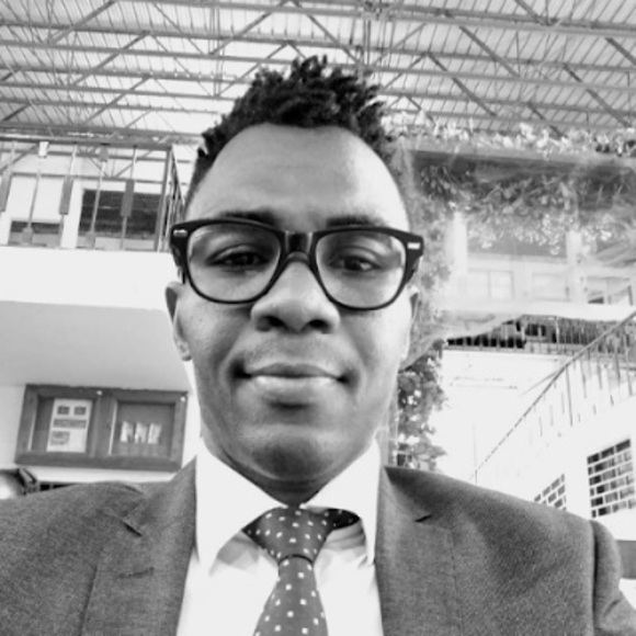 Profile Picture of Ernst Joseph (@italiano10142) on Poshmark