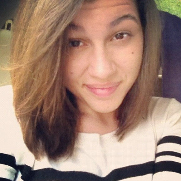 Courtney Chronister - Poshmark Profile Picture of Courtney Chronister (@unicourtney) on Poshmark