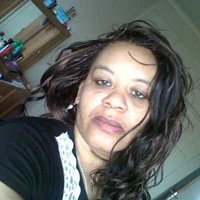 Profile Picture of Beverley Jacobs (@bevs43) on Twitter