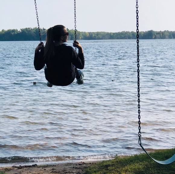 Katie Heruth - Poshmark Profile Picture of Katie Heruth (@katieh10155) on Poshmark