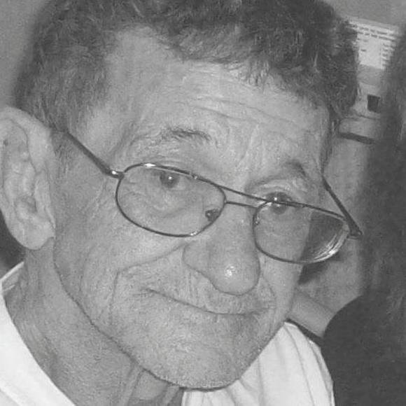 Profile Picture of Amanda Littlepage (@alittlepage2006) on Poshmark