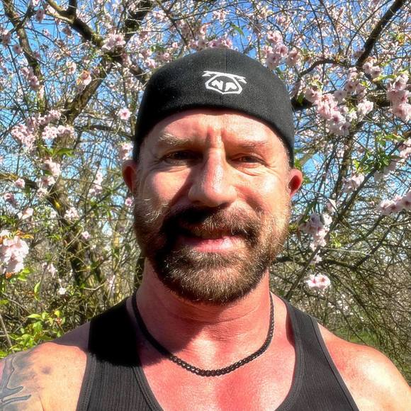 Profile Picture of Robert Boucher (@ramanboucher) on Poshmark