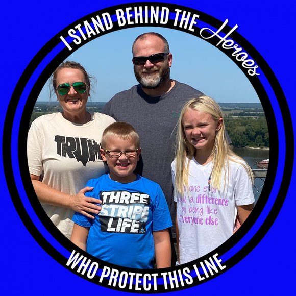 Profile Picture of Christine Symes (@mosespack) on Poshmark