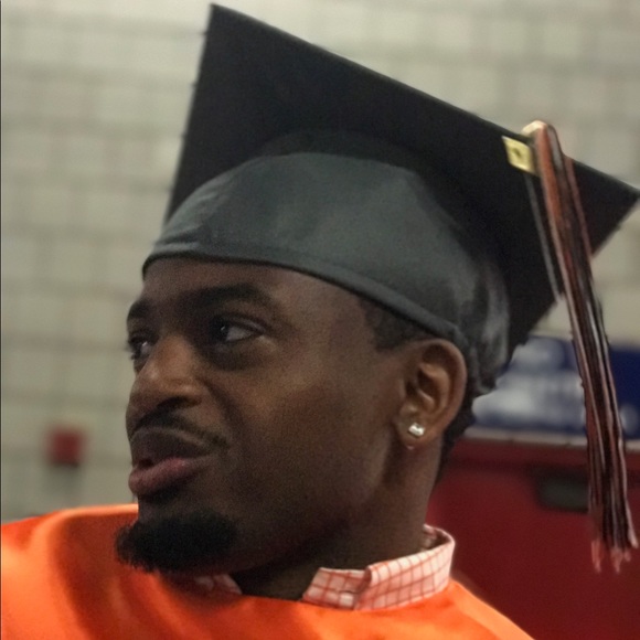 Andre Anglin - Poshmark Profile Picture of Andre Anglin (@andre122) on Poshmark