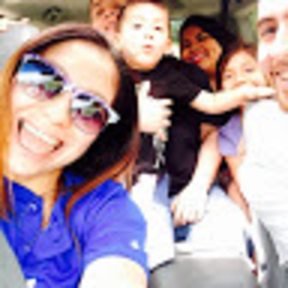 Profile Picture of Felix Gutierrez (@felgut7) on Poshmark