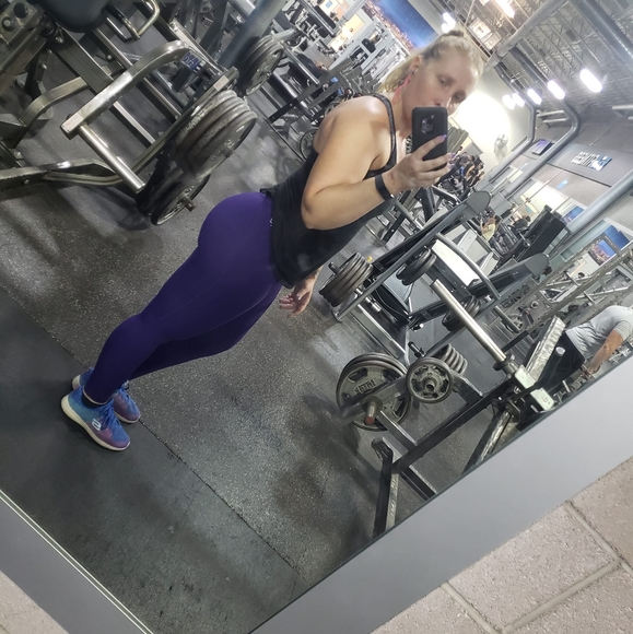 Profile Picture of Rebecca Chancey (@reagansmom29) on Poshmark