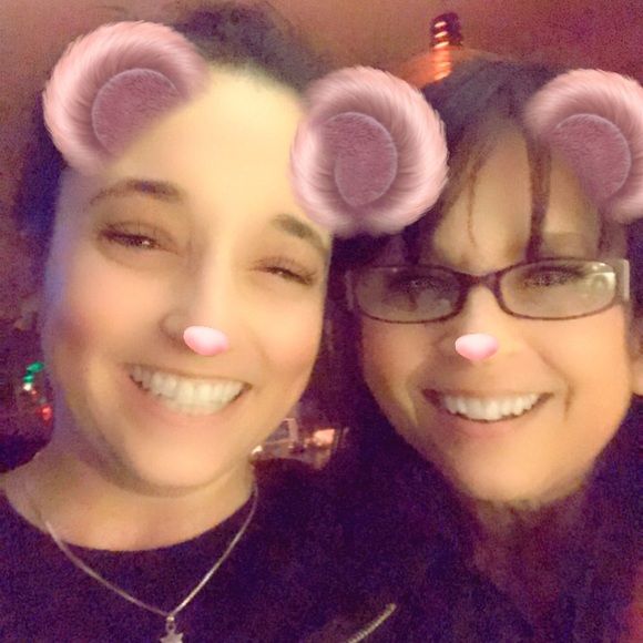 Rachel Rothstein - Poshmark Profile Picture of Rachel Rothstein (@therach84) on Poshmark